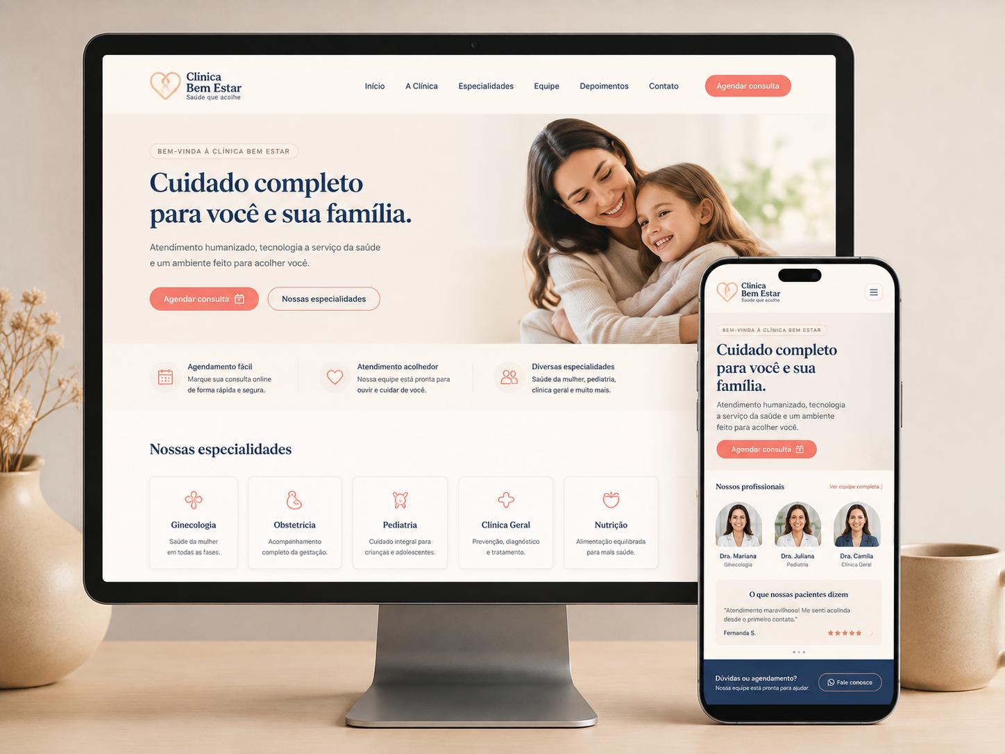 Prévia de um site profissional para clínica em desktop e celular